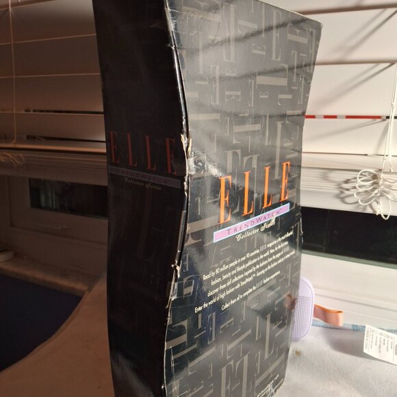 Vintage TRENDWATCH JAKKS PACIFIC 15" ELLE DOLL IN BOX HARD TO FIND BLONDE - Picture 3 of 7